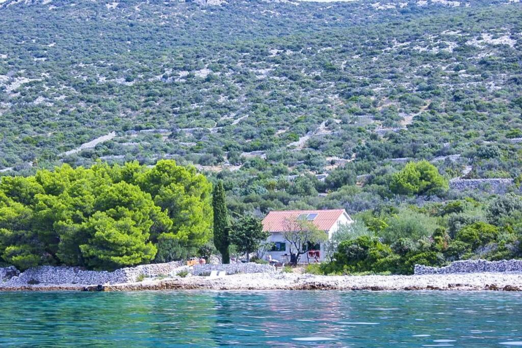 Kuca Za Odmor Obitelji Pedisic Villa Banj Exterior photo